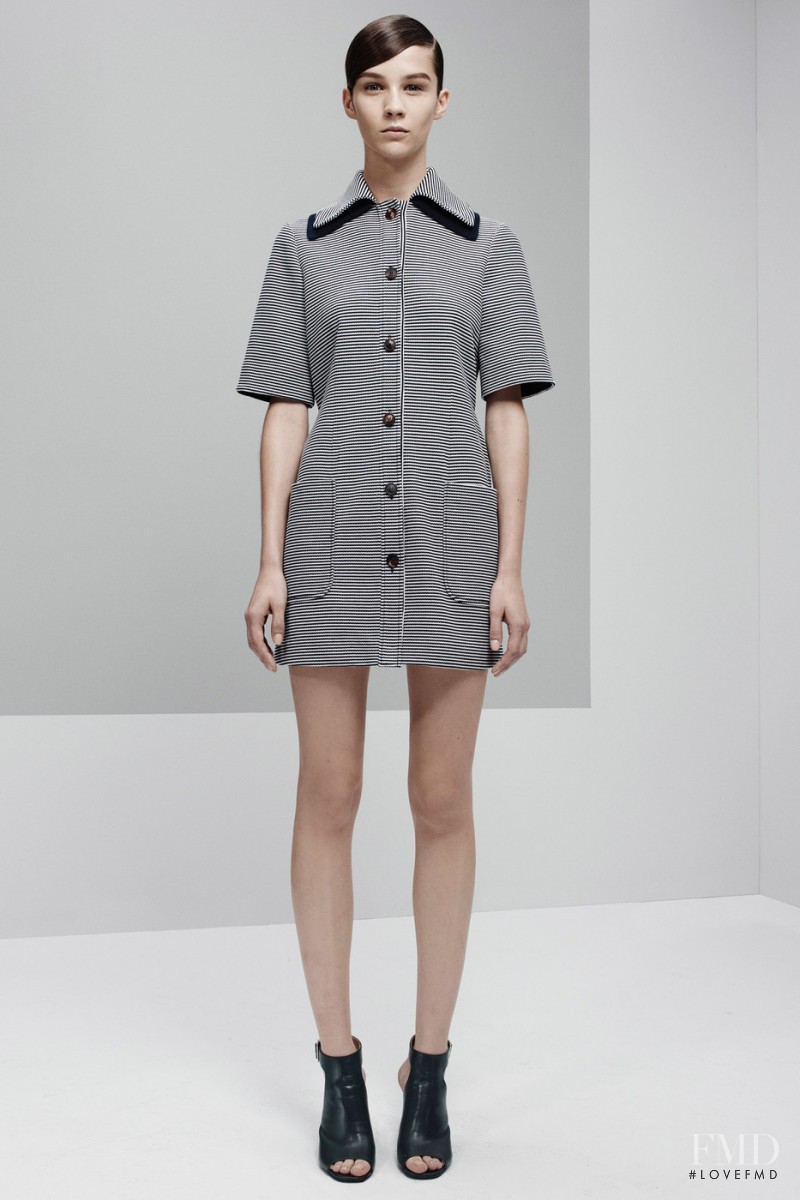 Araks fashion show for Spring/Summer 2015