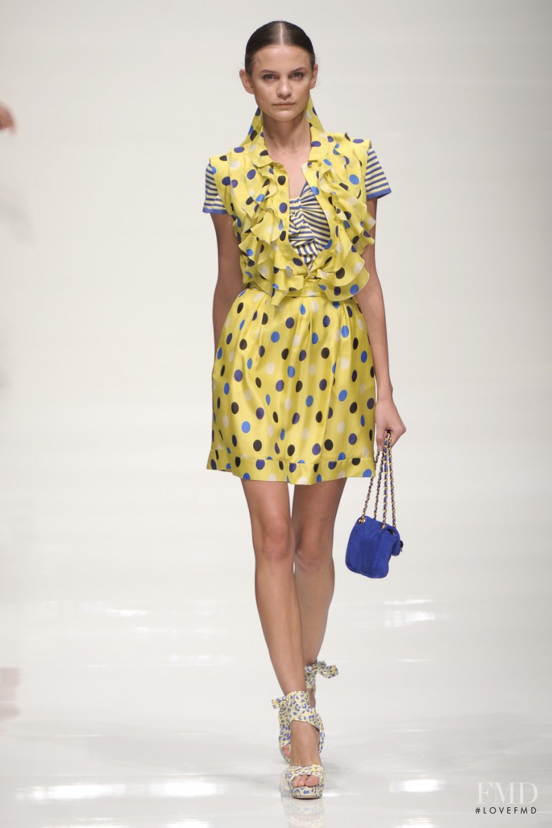 be Blumarine fashion show for Spring/Summer 2011