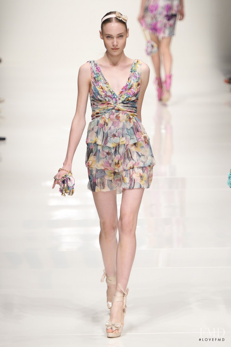 be Blumarine fashion show for Spring/Summer 2011