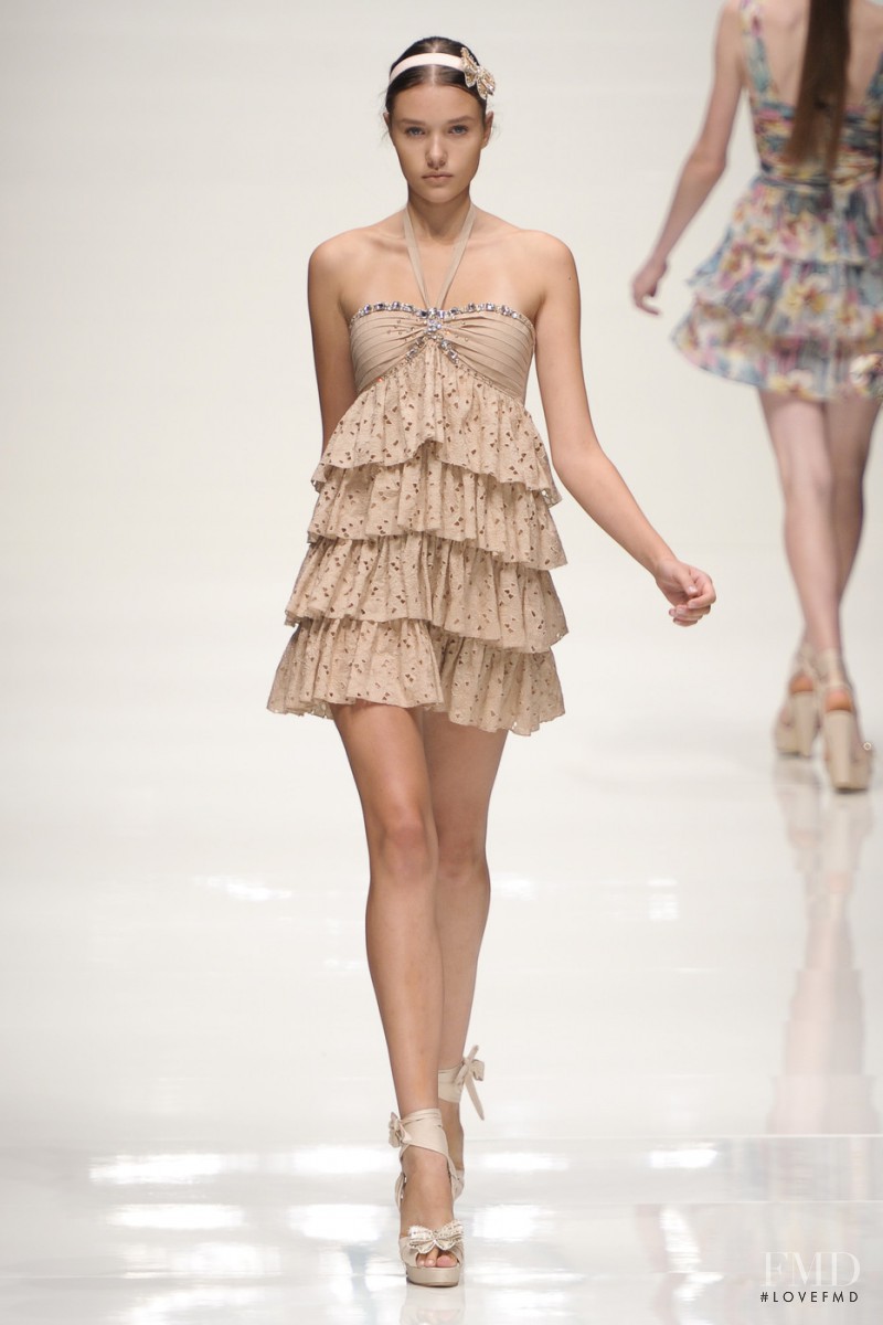 be Blumarine fashion show for Spring/Summer 2011