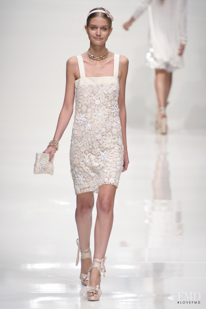 be Blumarine fashion show for Spring/Summer 2011