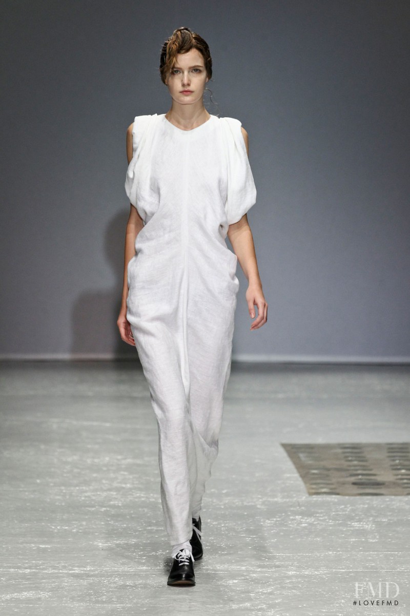 Moon Young Hee fashion show for Spring/Summer 2013