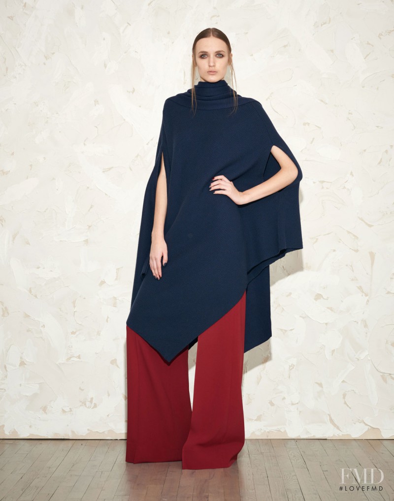 Stasha Yatchuk featured in  the Victor Alfaro fashion show for Autumn/Winter 2015