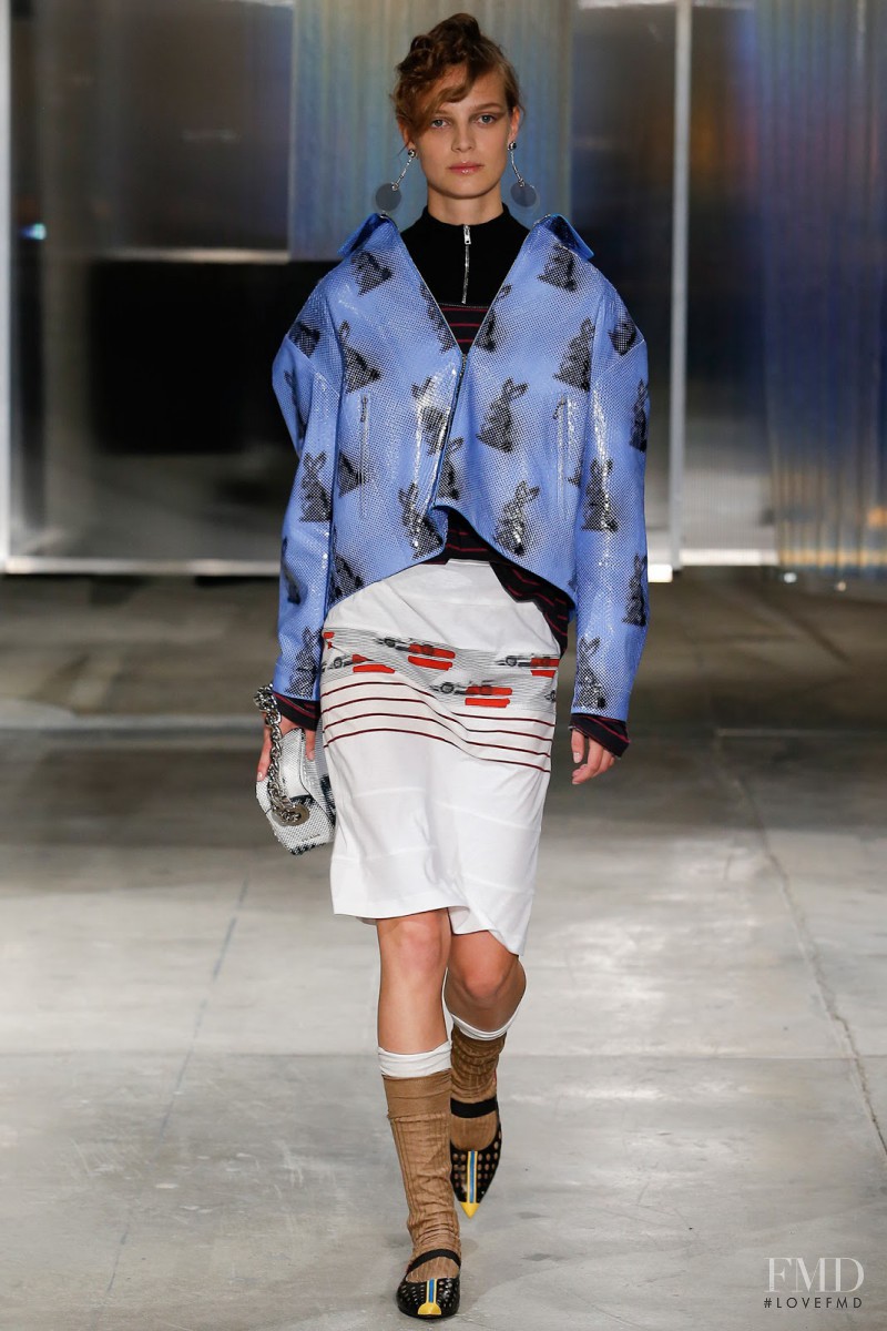Nimuë Smit featured in  the Prada fashion show for Resort 2016