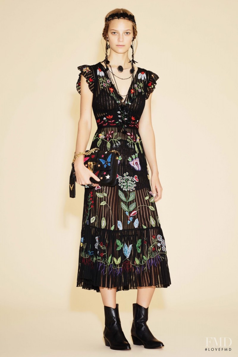 Nimuë Smit featured in  the Valentino lookbook for Resort 2016