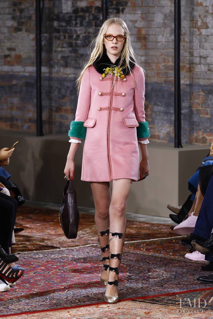 Gucci fashion show for Resort 2016