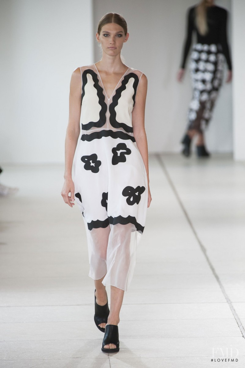 Irina Nikolaeva featured in  the Issa fashion show for Spring/Summer 2015