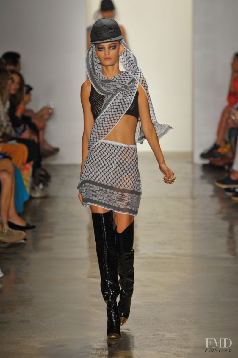 Wanessa Milhomem featured in  the Jeremy Scott fashion show for Spring/Summer 2013