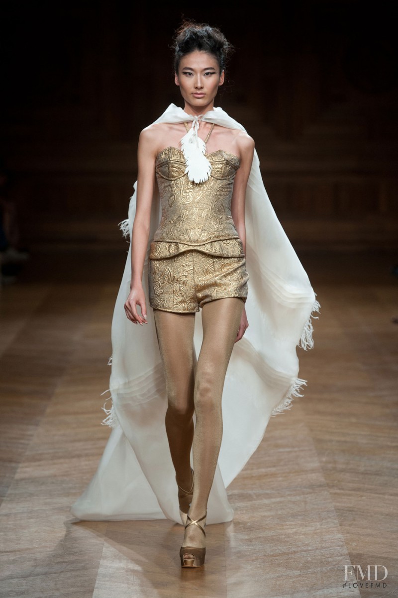 Oscar Carvallo fashion show for Autumn/Winter 2013