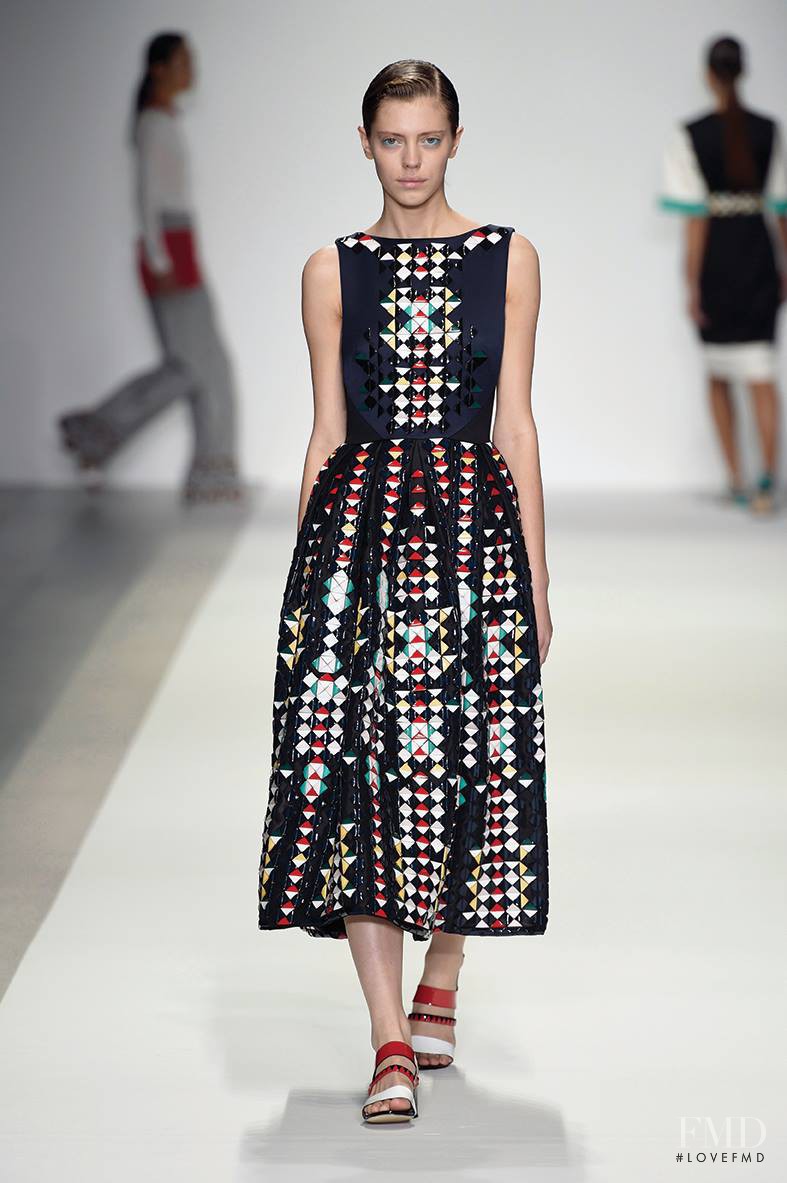 Holly Fulton fashion show for Spring/Summer 2015