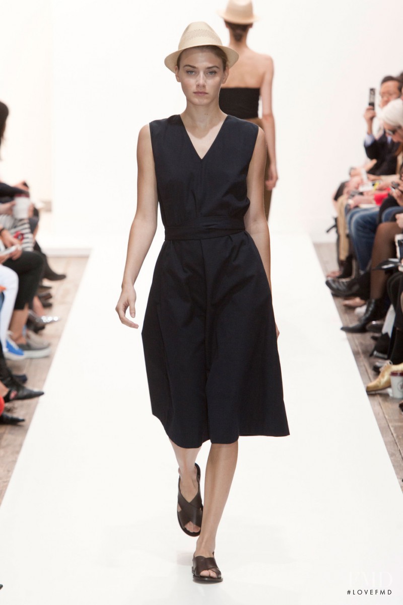 Margaret Howell fashion show for Spring/Summer 2014