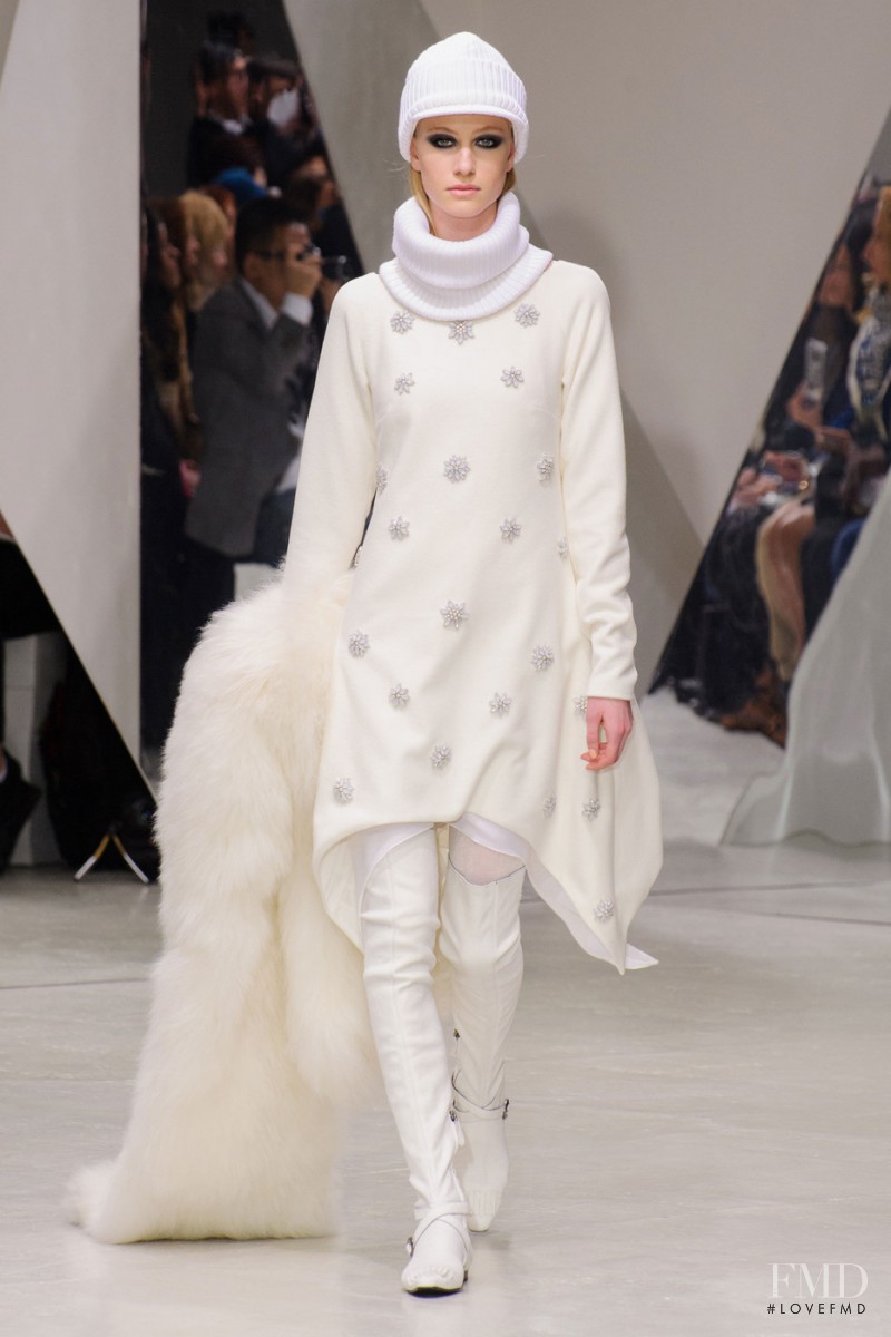 Naemi Schink featured in  the Pascal Millet fashion show for Autumn/Winter 2015