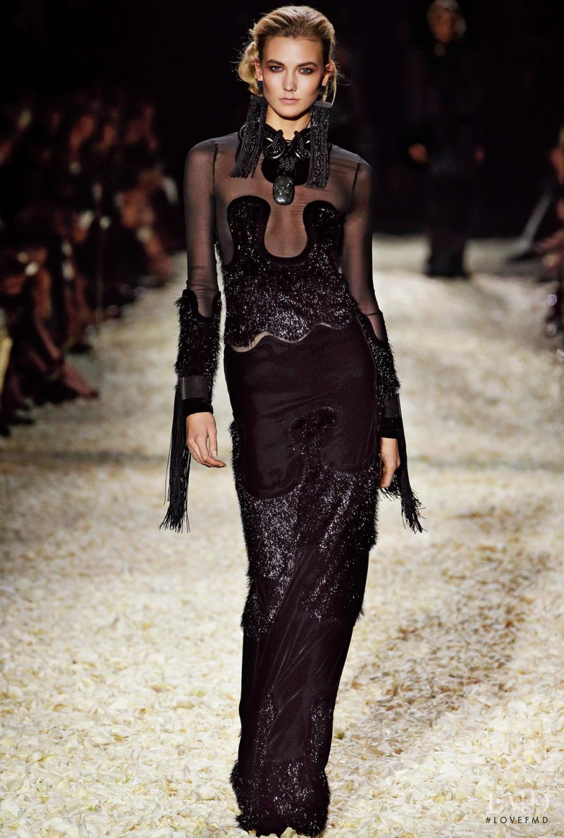 Karlie Kloss featured in  the Tom Ford fashion show for Autumn/Winter 2015