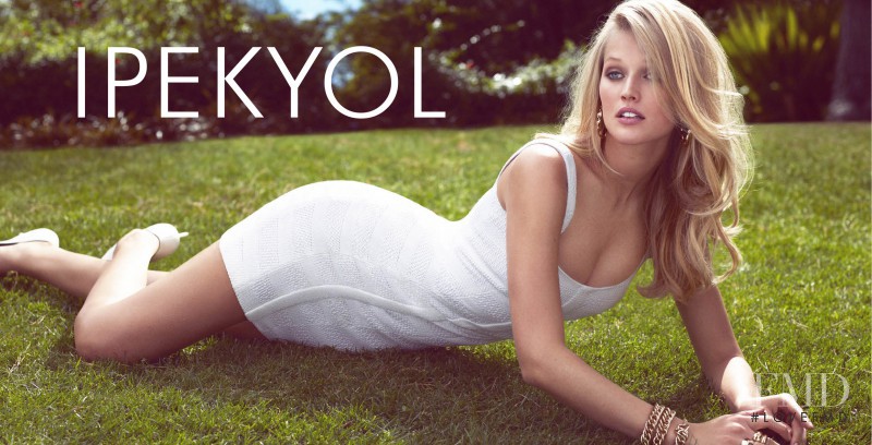 Toni Garrn featured in  the Ipekyol advertisement for Spring/Summer 2015