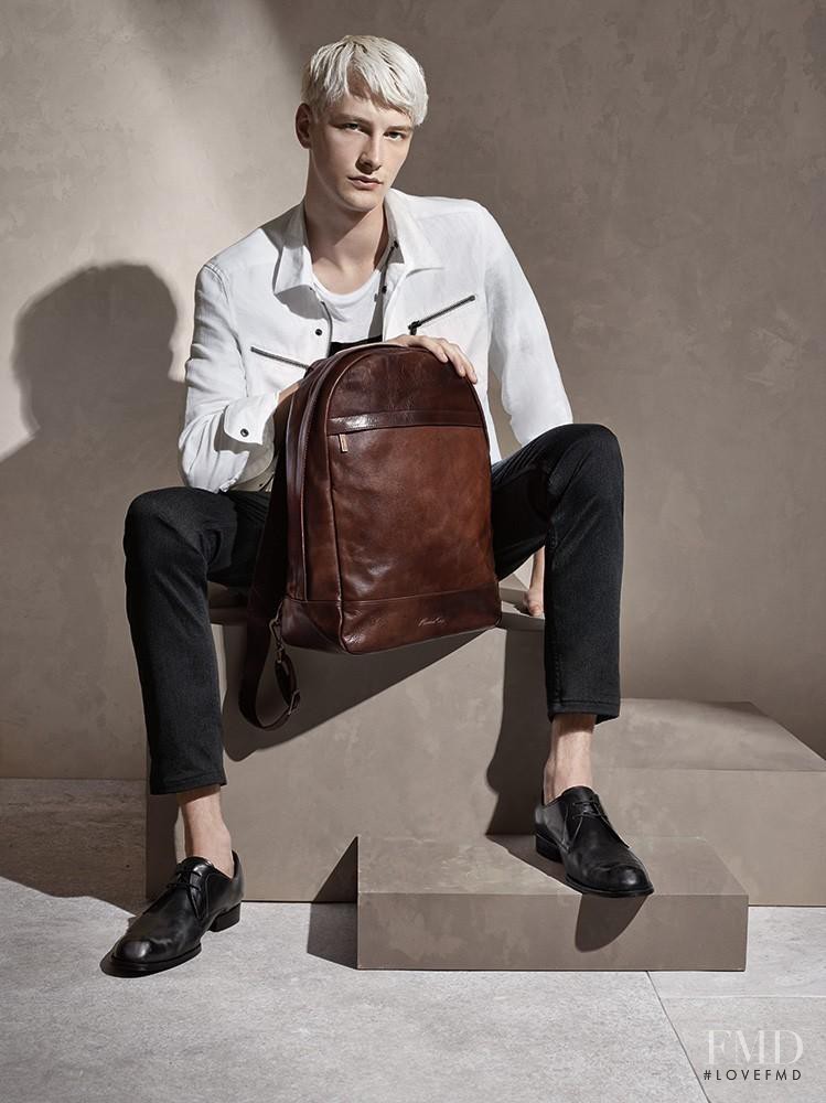 Kenneth Cole advertisement for Spring/Summer 2015