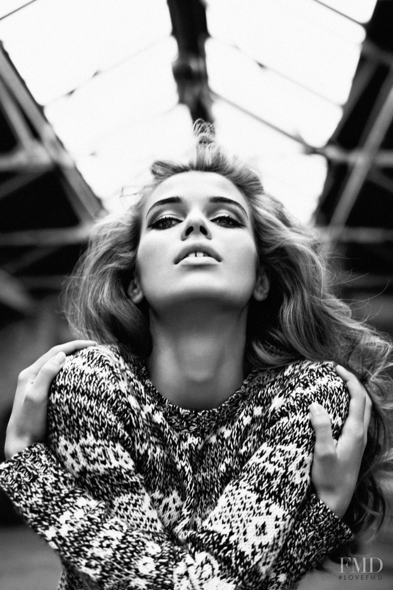 Iulia Carstea featured in  the Pull & Bear advertisement for Autumn/Winter 2011