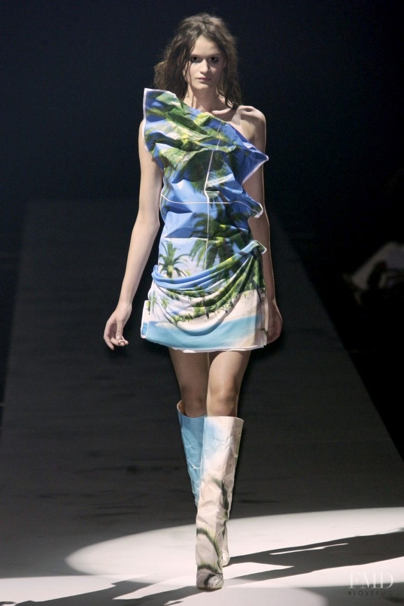 Lydia Beesley featured in  the Maison Martin Margiela fashion show for Spring/Summer 2010