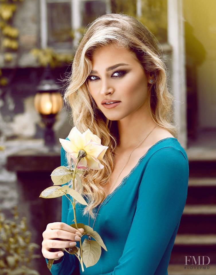 Sofija Milosevic featured in  the Extreme Intimo advertisement for Autumn/Winter 2014