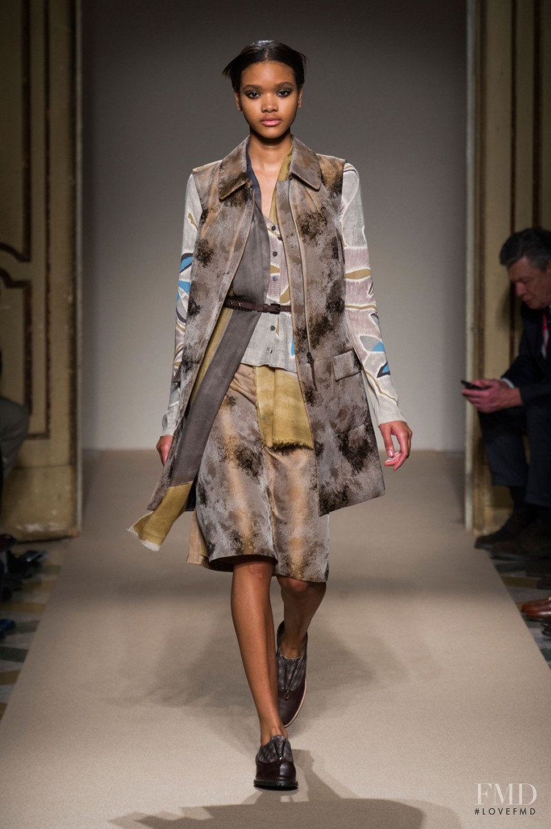 Iesha Hodges featured in  the Cividini fashion show for Autumn/Winter 2014