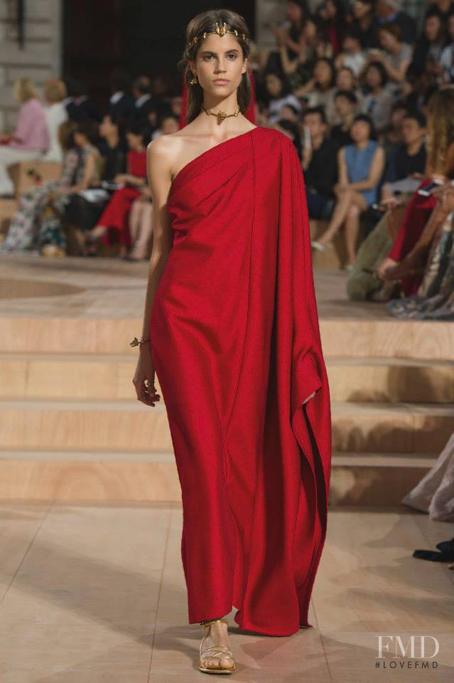 Antonina Petkovic featured in  the Valentino Couture fashion show for Autumn/Winter 2015
