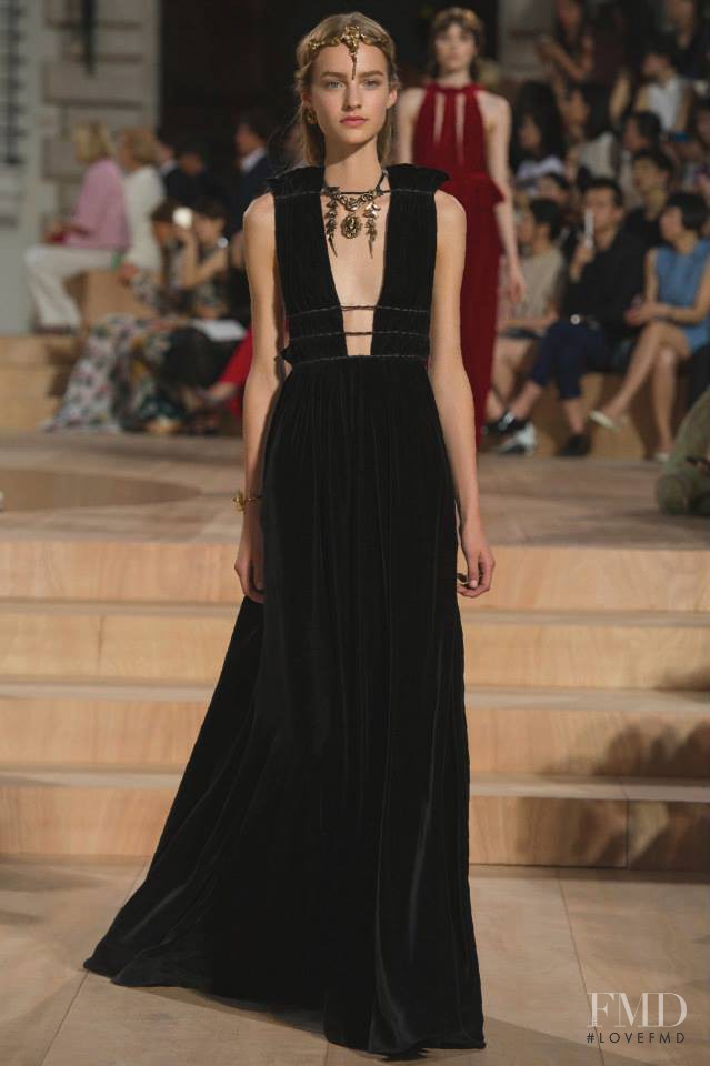 Maartje Verhoef featured in  the Valentino Couture fashion show for Autumn/Winter 2015