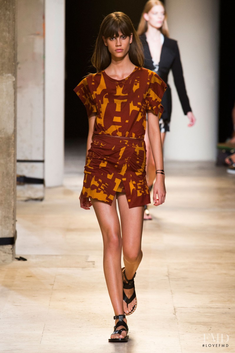 Antonina Petkovic featured in  the Isabel Marant fashion show for Spring/Summer 2015