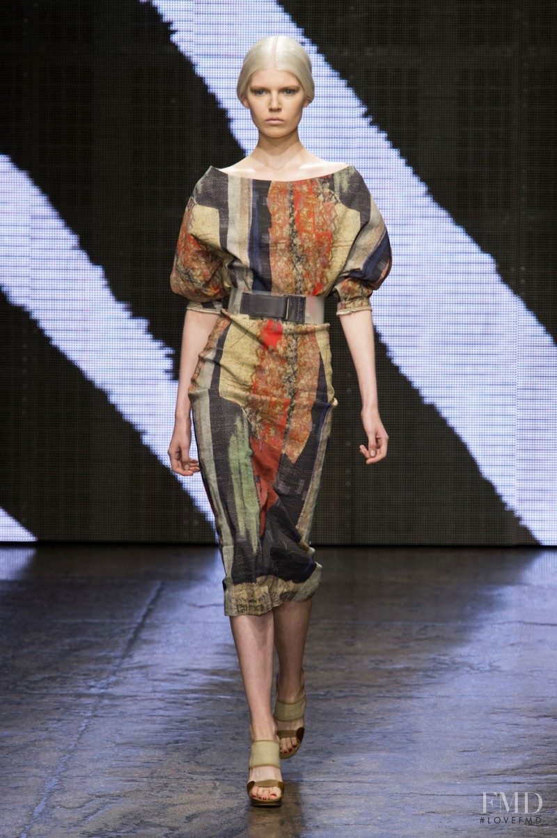 Ola Rudnicka featured in  the Donna Karan New York fashion show for Spring/Summer 2015