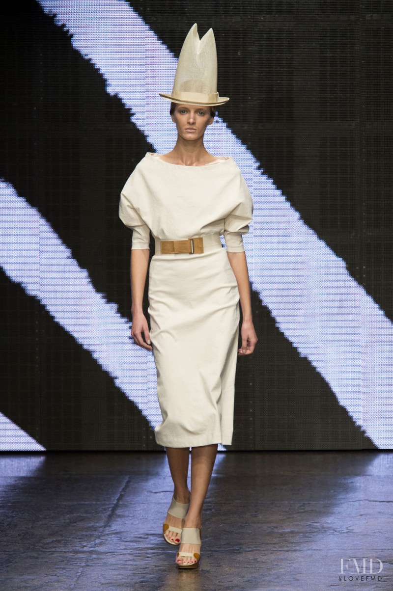 Daria Strokous featured in  the Donna Karan New York fashion show for Spring/Summer 2015