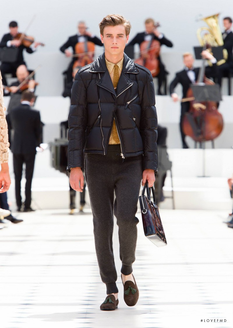 Burberry Prorsum fashion show for Spring/Summer 2016