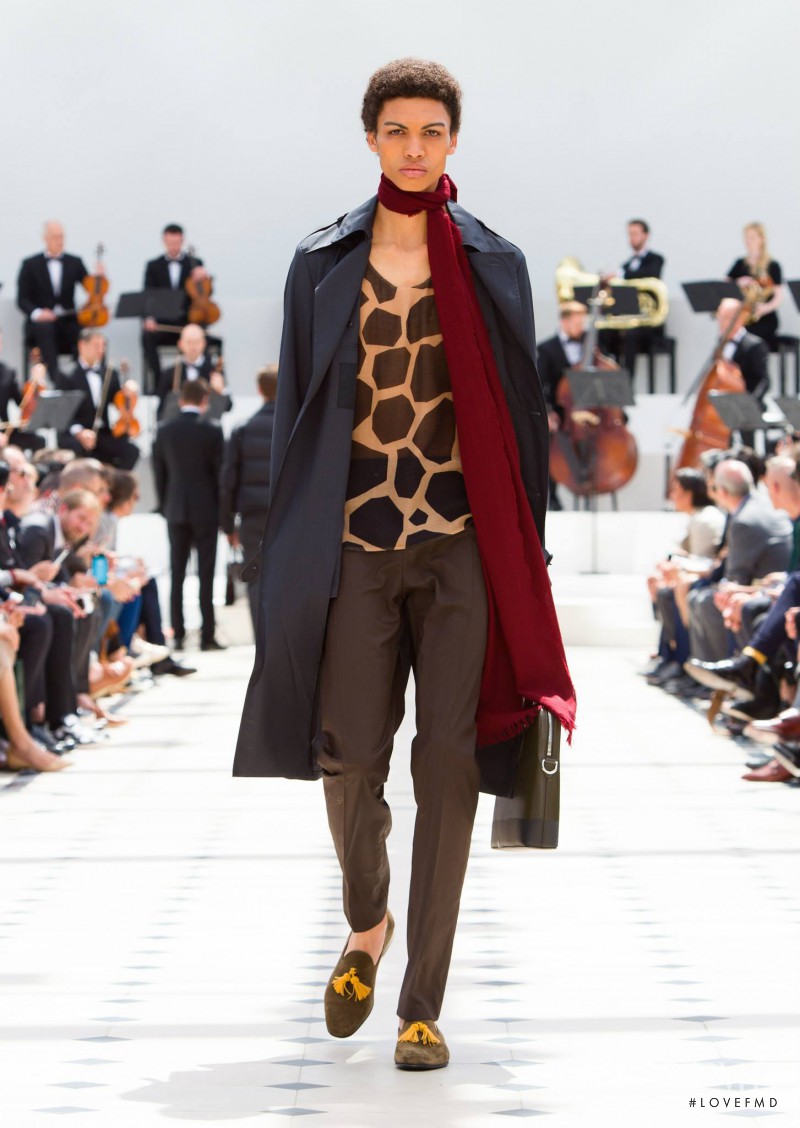 Burberry Prorsum fashion show for Spring/Summer 2016