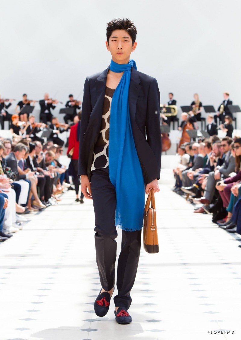 Burberry Prorsum fashion show for Spring/Summer 2016