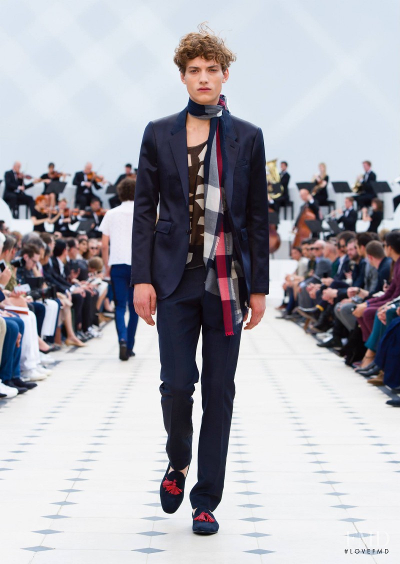 Burberry Prorsum fashion show for Spring/Summer 2016