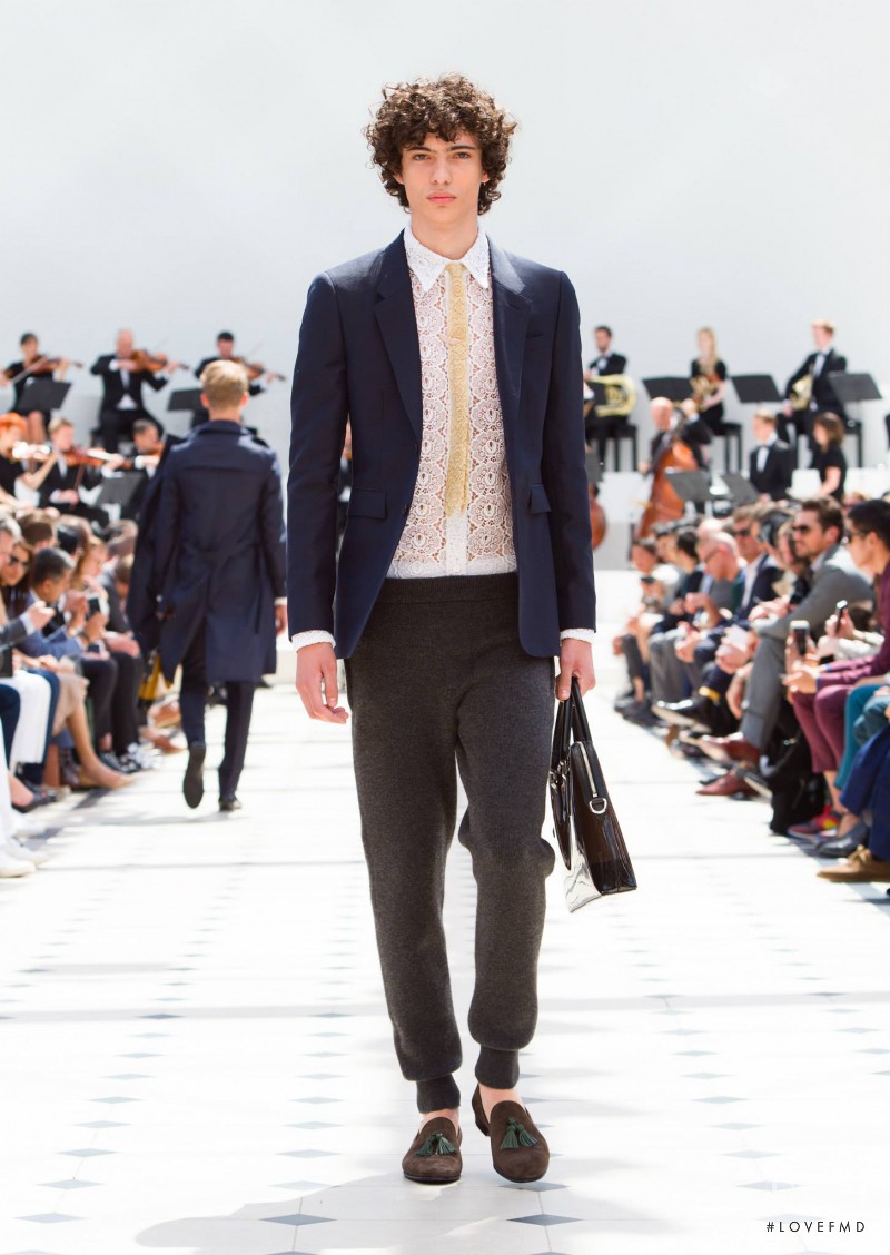 Burberry Prorsum fashion show for Spring/Summer 2016