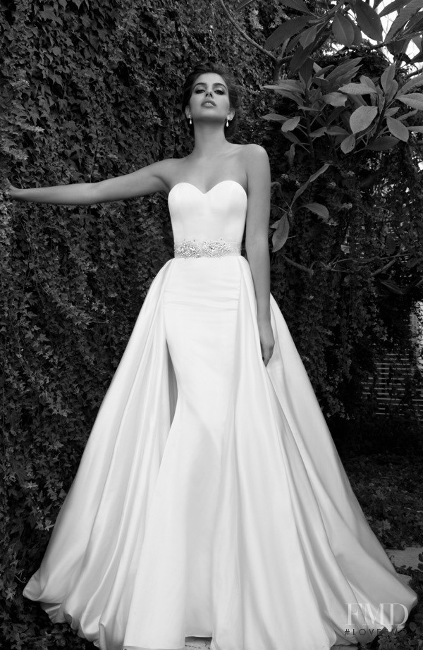 Shlomit Malka featured in  the Elihav Sasson\'s catalogue for Spring/Summer 2015