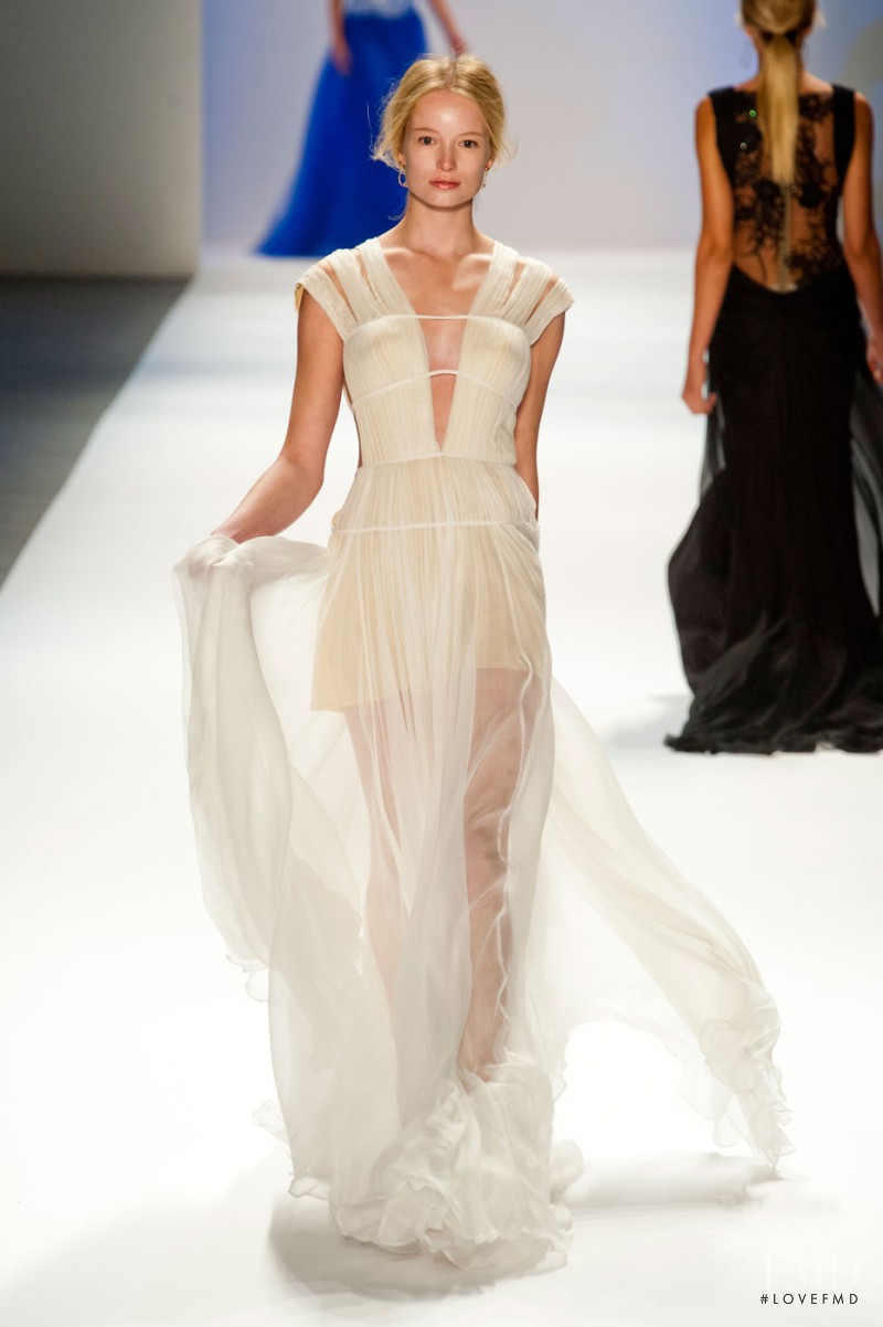 Tadashi Shoji fashion show for Spring/Summer 2013