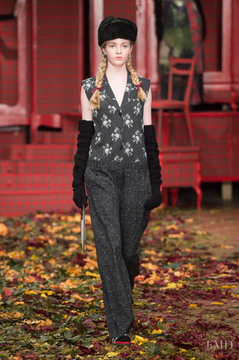 I\'m Isola Marras fashion show for Autumn/Winter 2015