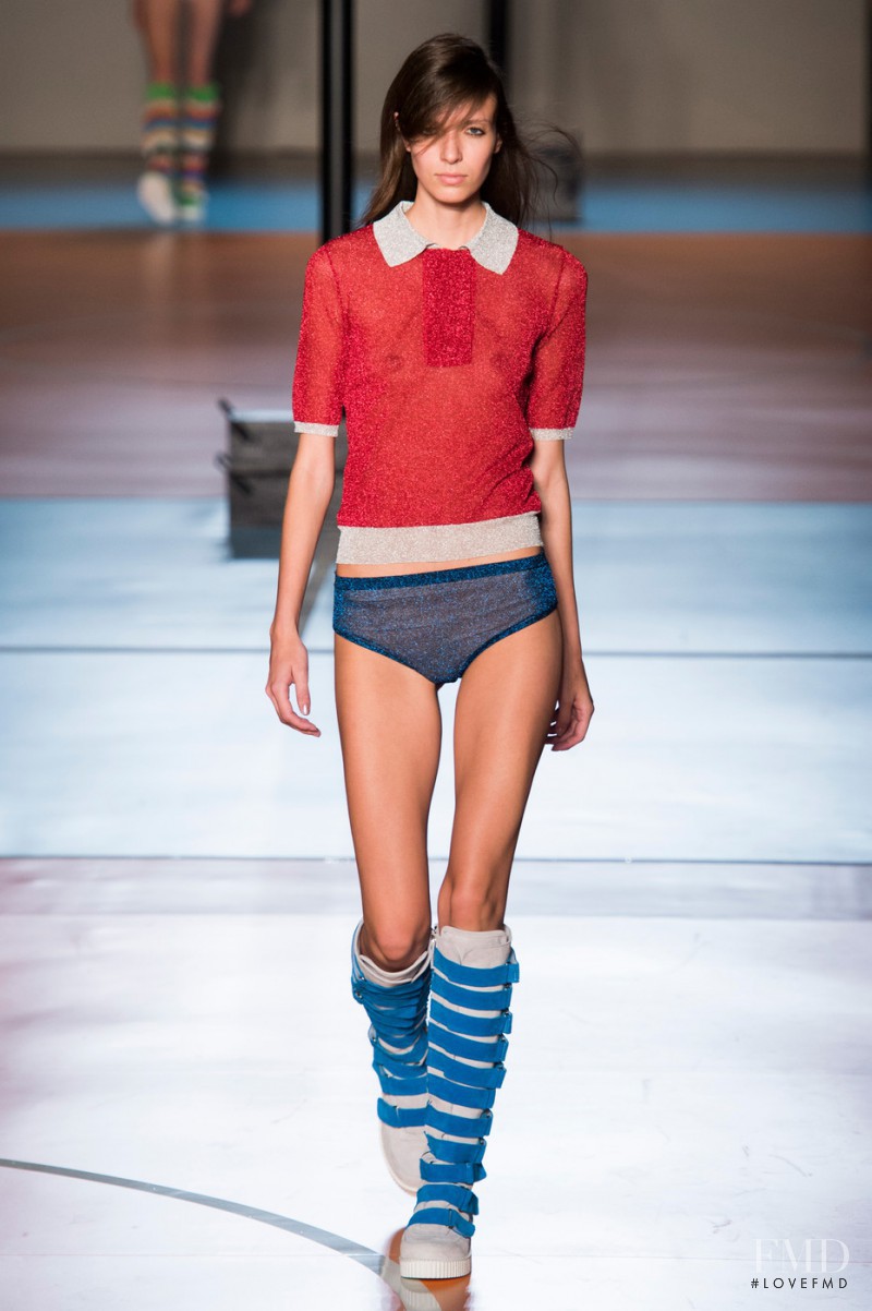 Larissa Mascarenhas featured in  the Au Jour Le Jour fashion show for Spring/Summer 2015