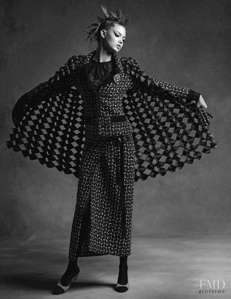 Lindsey Wixson featured in  the Chanel advertisement for Autumn/Winter 2015
