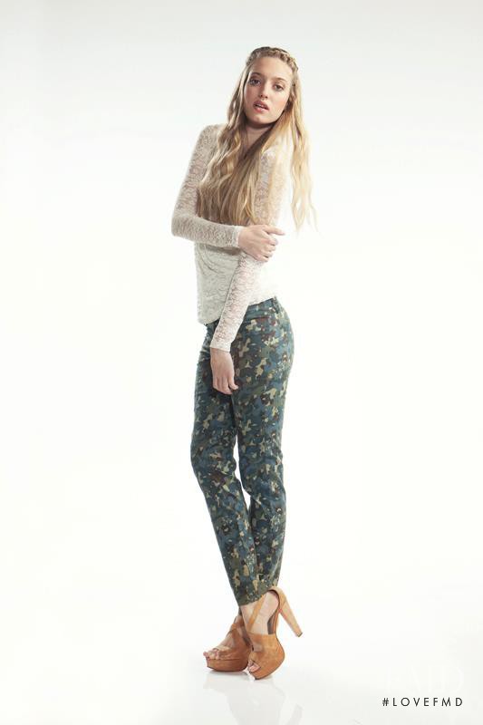 Estancias Chiripa lookbook for Spring/Summer 2012