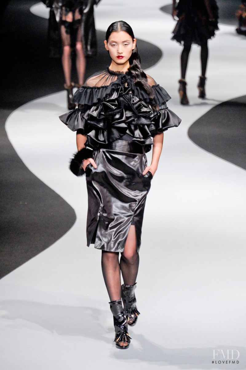 Viktor & Rolf fashion show for Autumn/Winter 2012