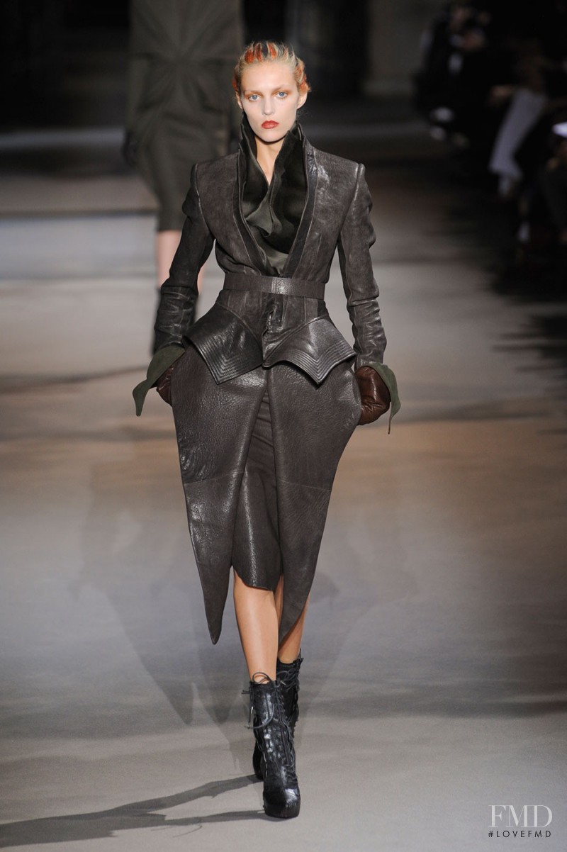 Haider Ackermann fashion show for Autumn/Winter 2012