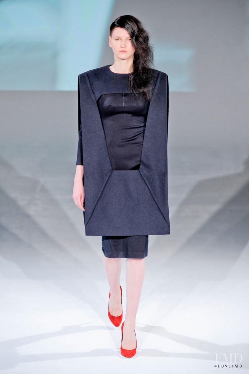 Hussein Chalayan fashion show for Autumn/Winter 2012