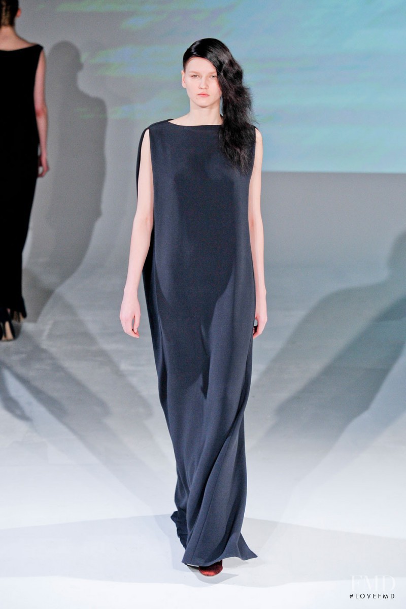 Hussein Chalayan fashion show for Autumn/Winter 2012