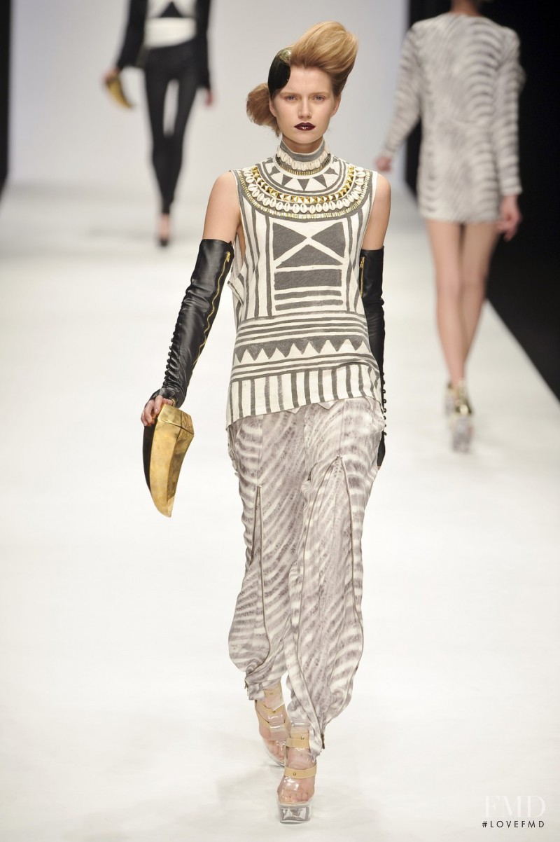 Cato van Ee featured in  the Sass & Bide fashion show for Autumn/Winter 2010