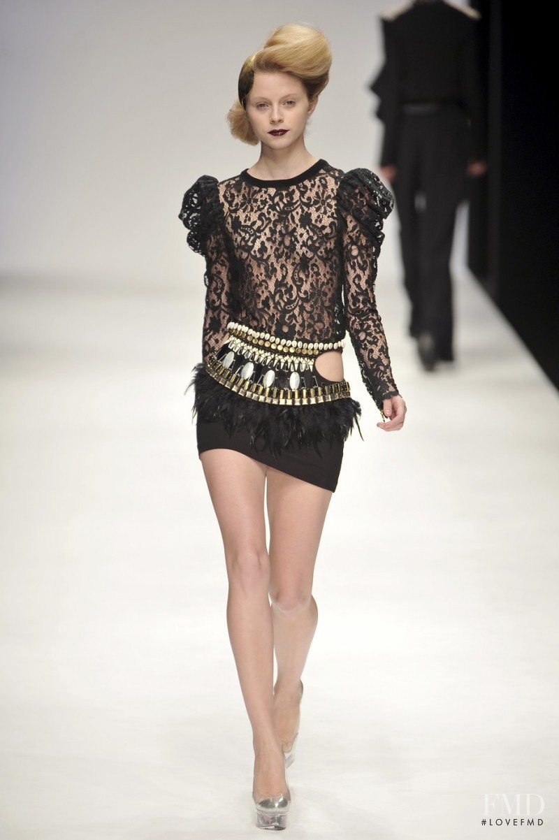 Sass & Bide fashion show for Autumn/Winter 2010