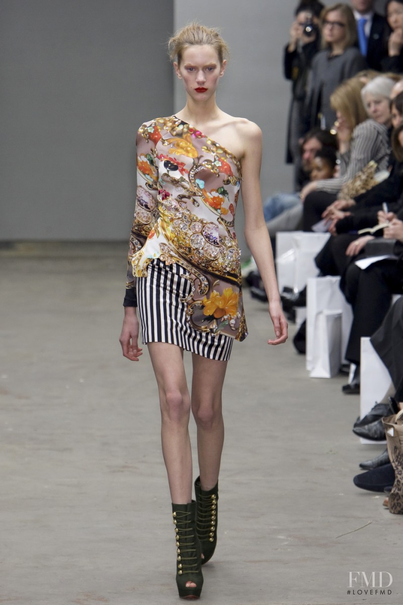 Carla Gebhart featured in  the Mary Katrantzou fashion show for Autumn/Winter 2010