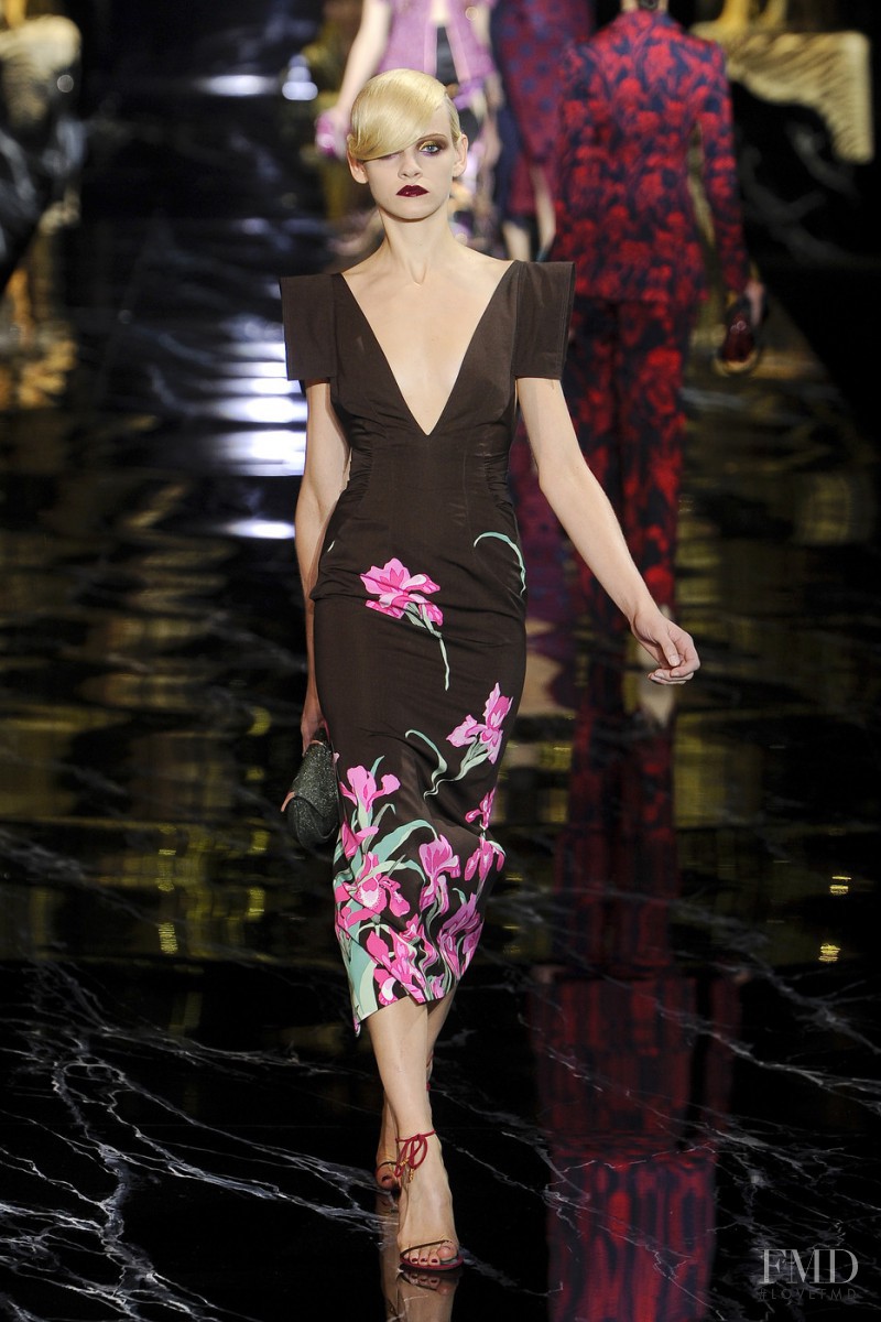 Louis Vuitton fashion show for Spring/Summer 2011