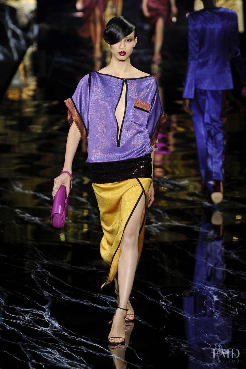 Louis Vuitton fashion show for Spring/Summer 2011