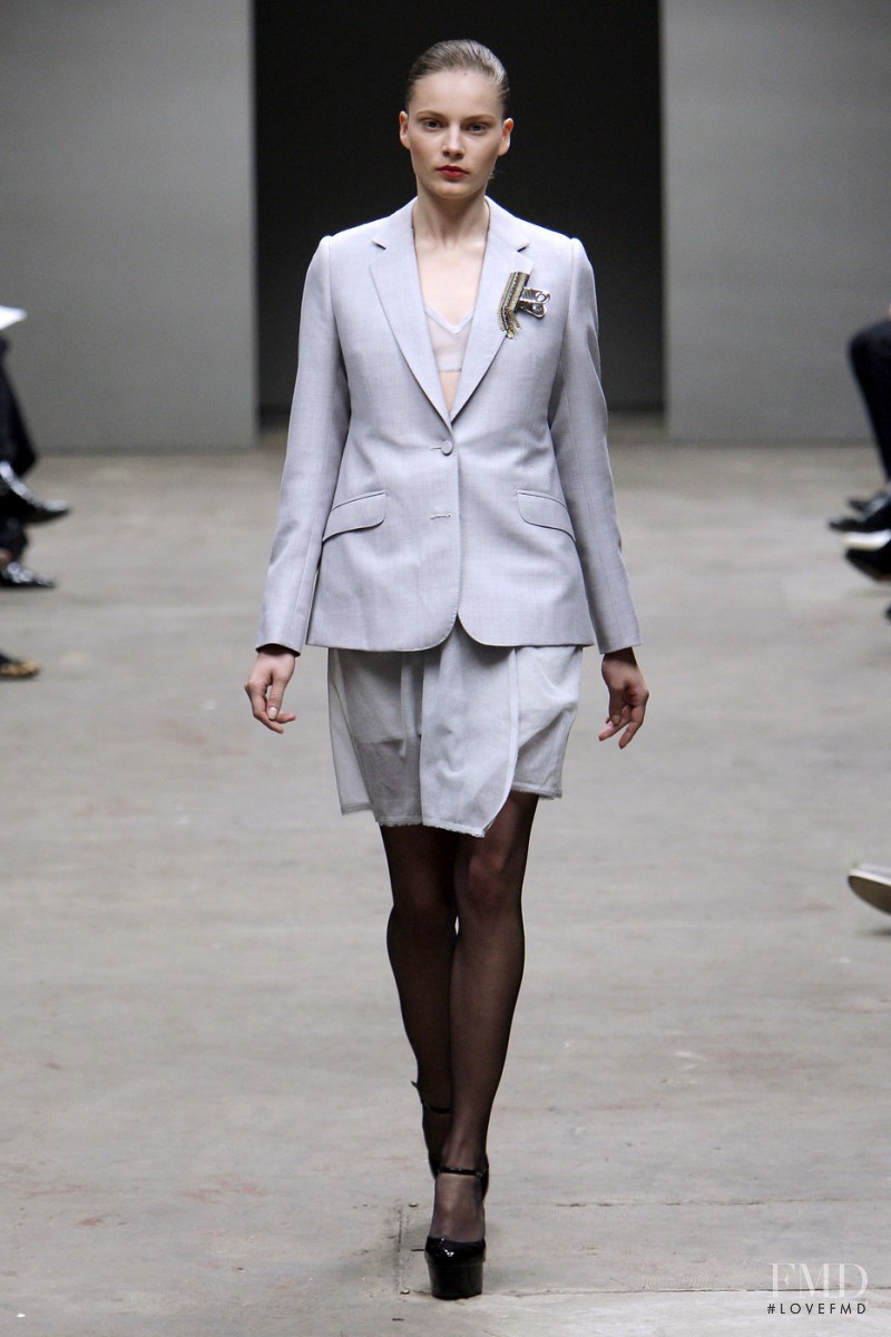 Richard Nicoll fashion show for Autumn/Winter 2010