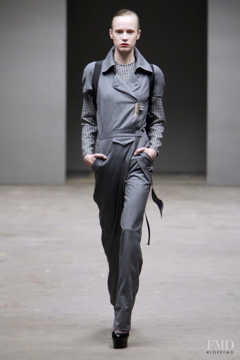 Richard Nicoll fashion show for Autumn/Winter 2010